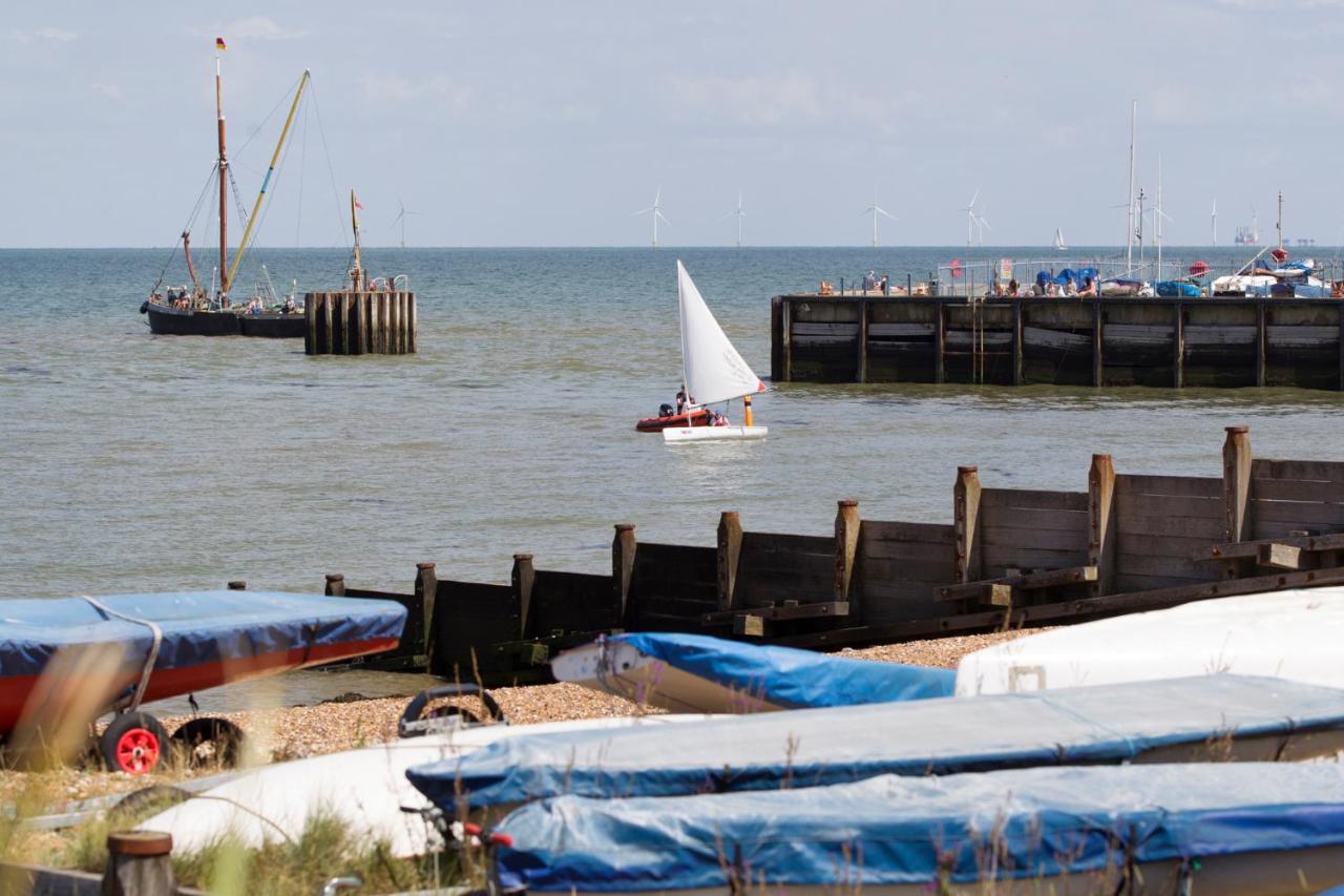 Whitstable Fisherman'S Huts Экстерьер фото